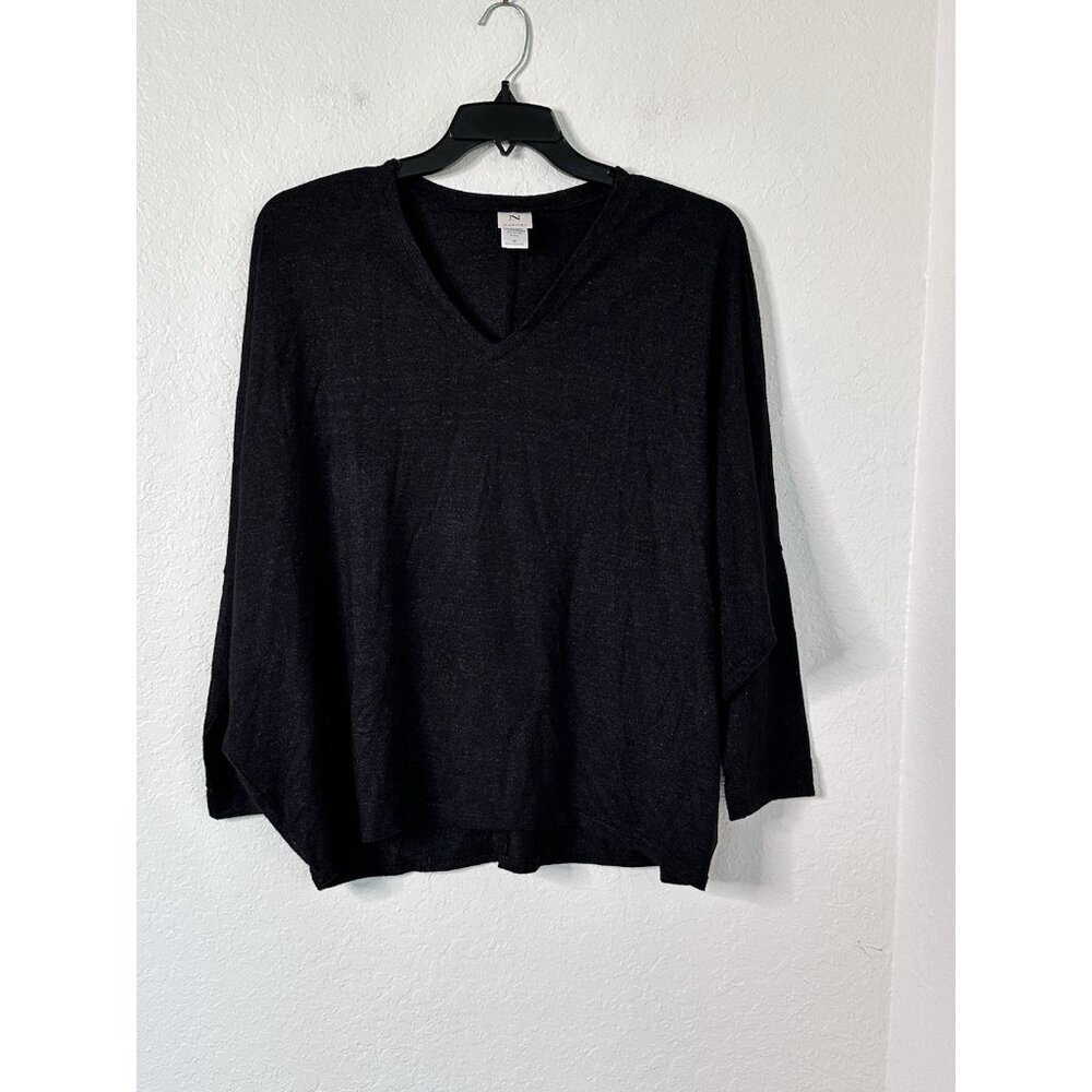 NATORI Women's Blouse Sweater V-Neck‎ Rayon Blend Oversized.Size M Long sleeve